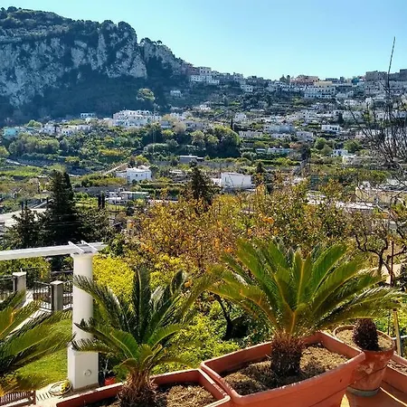 Casa Paolina - *
